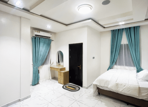 Top 5 Reasons to Stay Near Lagos Airport